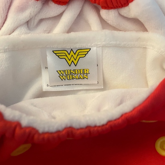 Bumpkins Cloth Diaper Snap All-In-One Pocket with Cape. - Picture 4 of 6